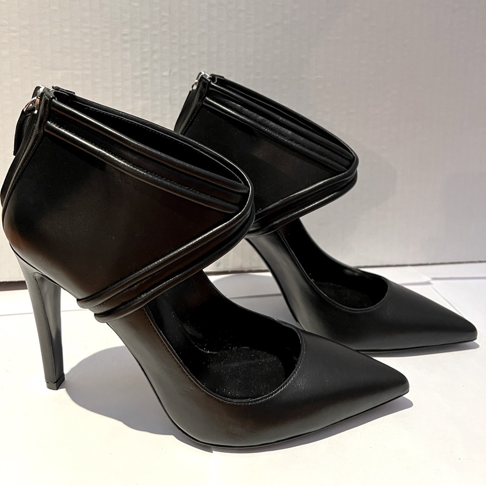 ALTUZARRA Ankle Booties on a Heel!